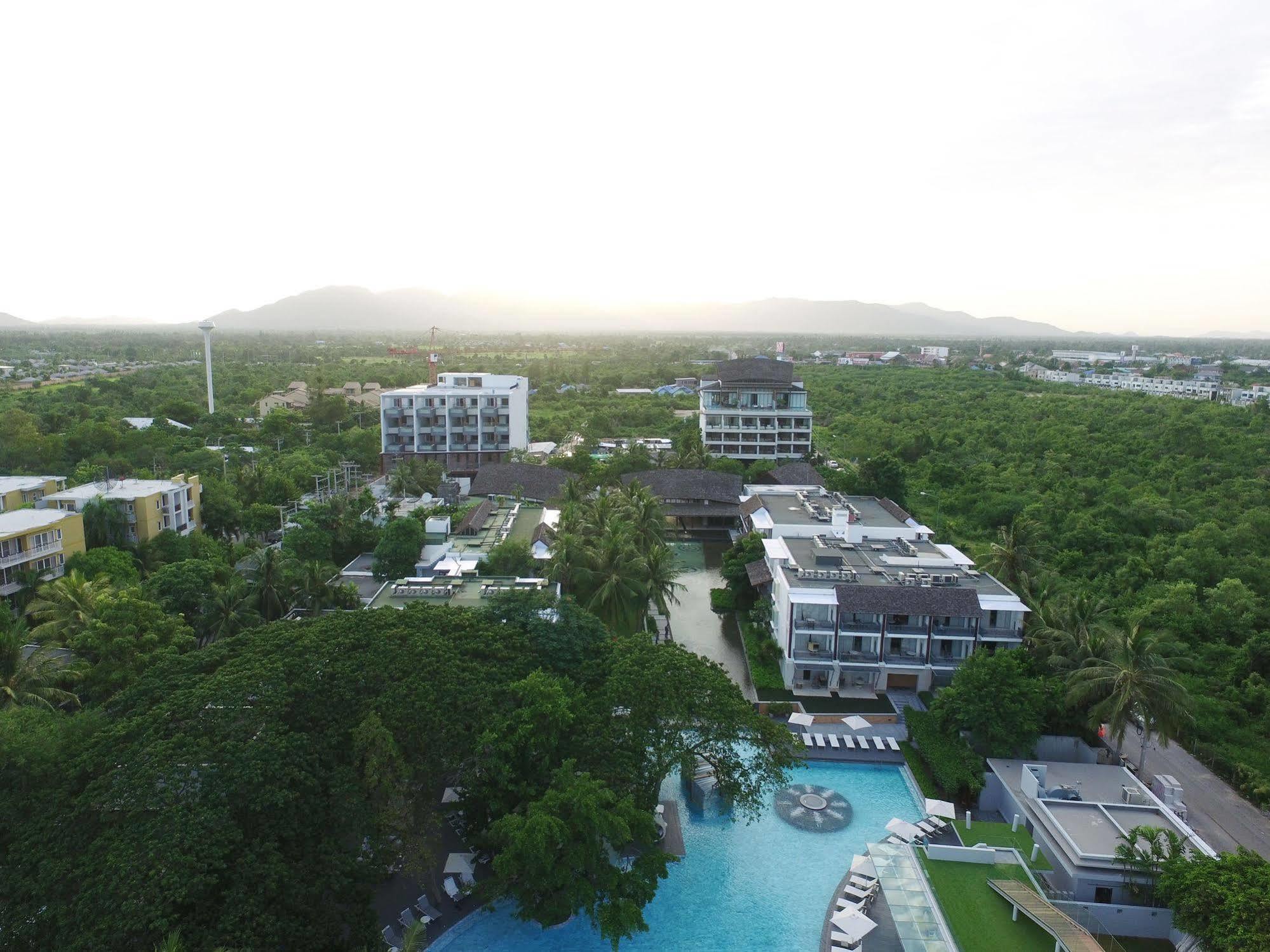 Veranda Pool Villas & Suite Ча-Ам Экстерьер фото